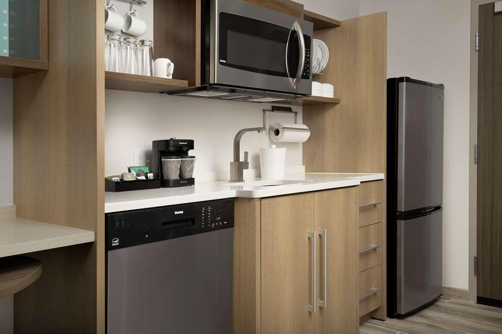 Home2 Suites By Hilton Tampa Westshore Airport 部屋 写真